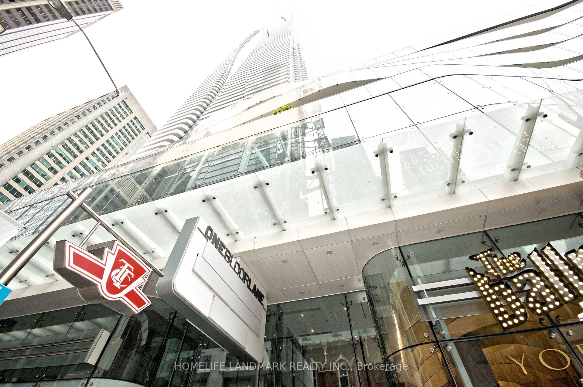 Photo 2 of Unit 809, 1 Bloor Street E, Toronto, Church-Yonge Corridor — HOMEH