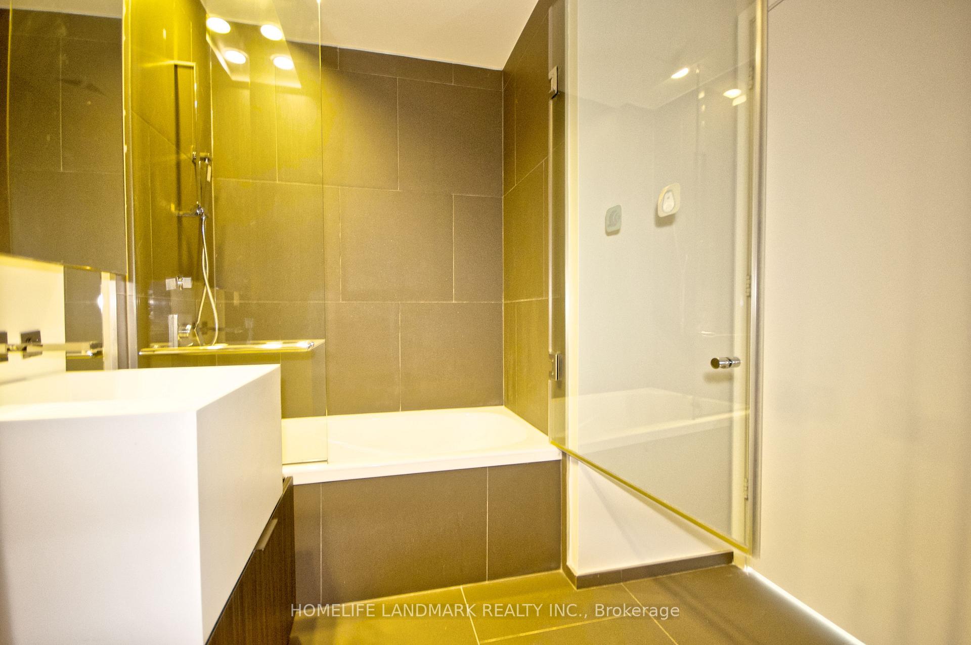 Photo 16 of Unit 809, 1 Bloor Street E, Toronto, Church-Yonge Corridor — HOMEH