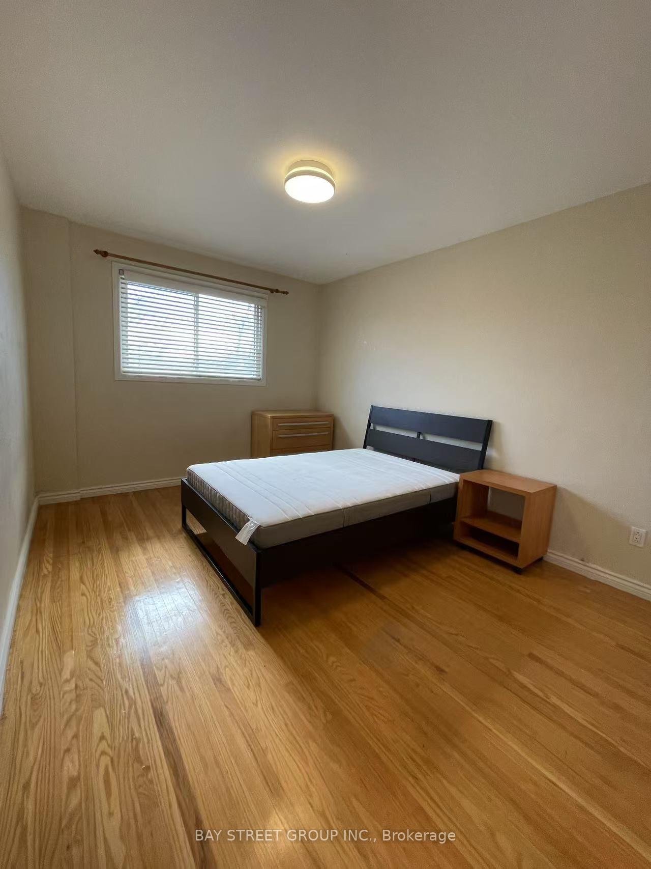 Photo 9 of Unit Upper, 63 Lesgay Crescent, North York, Don Valley Village — HOMEH