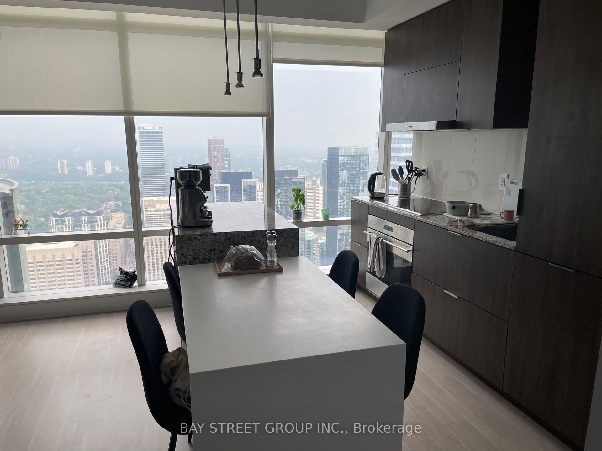 Photo 6 of Unit 5203, 1 Bloor Street E, Toronto, Church-Yonge Corridor — HOMEH