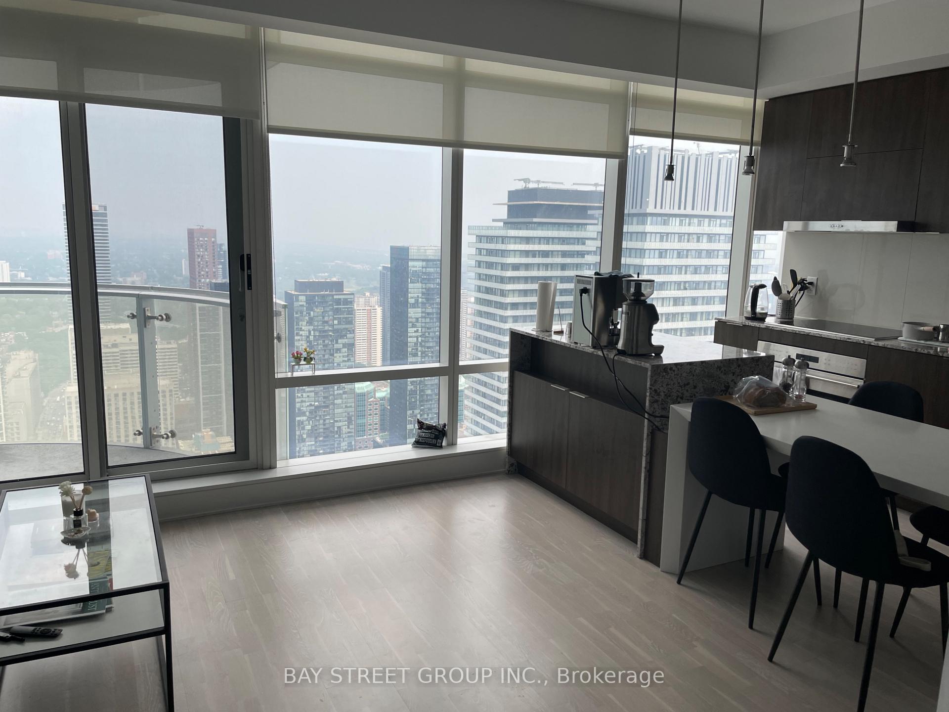 Photo 9 of Unit 5203, 1 Bloor Street E, Toronto, Church-Yonge Corridor — HOMEH