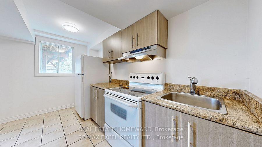 Photo 6 of Unit W/O, 117 Primeau Drive, Aurora, Aurora Grove — HOMEH
