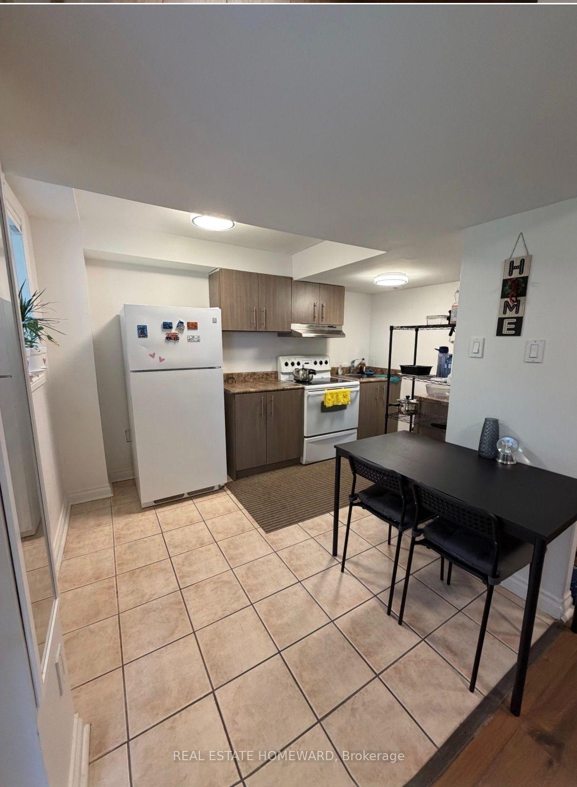 Photo 7 of Unit W/O, 117 Primeau Drive, Aurora, Aurora Grove — HOMEH