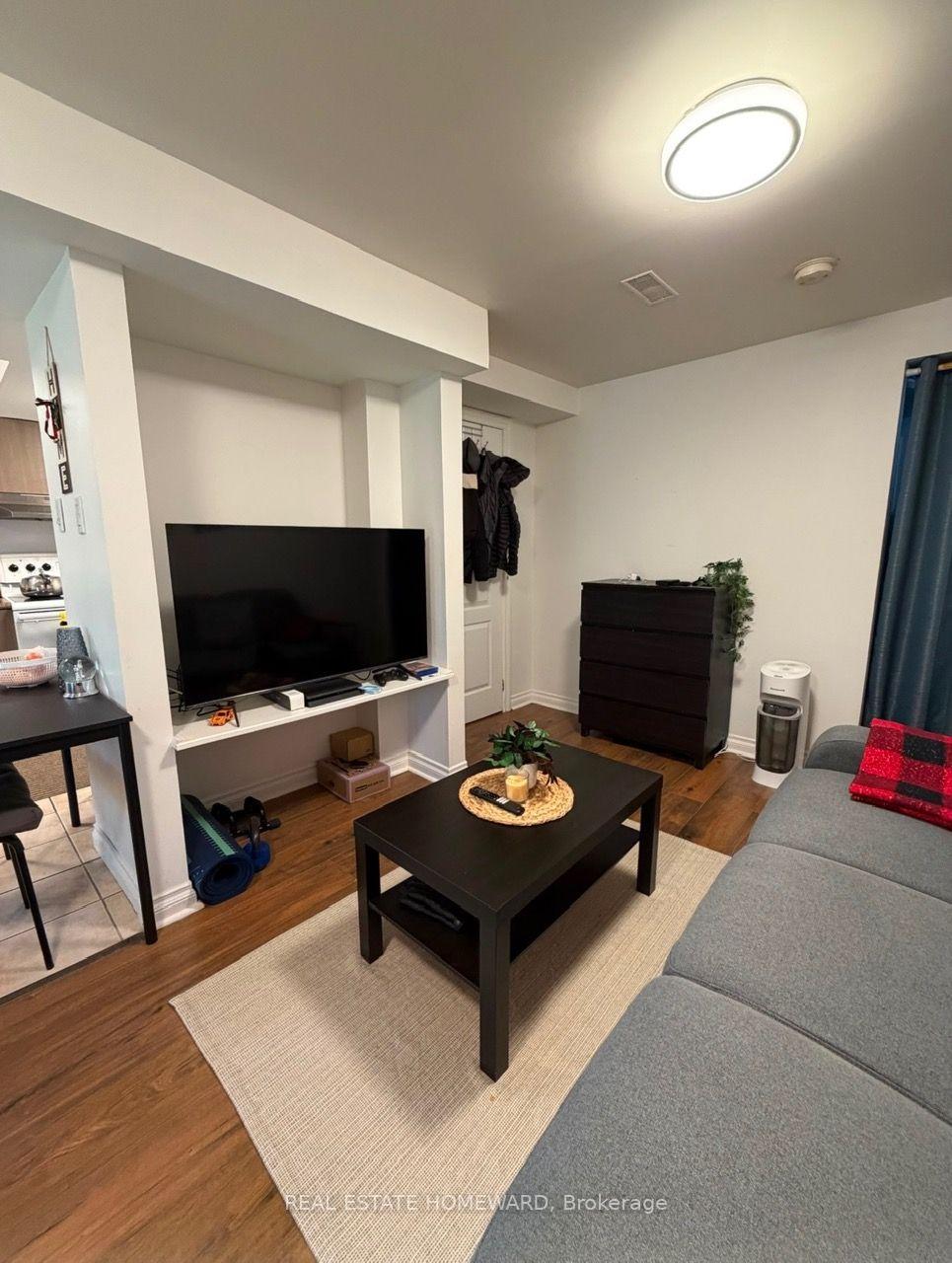Photo 13 of Unit W/O, 117 Primeau Drive, Aurora, Aurora Grove — HOMEH