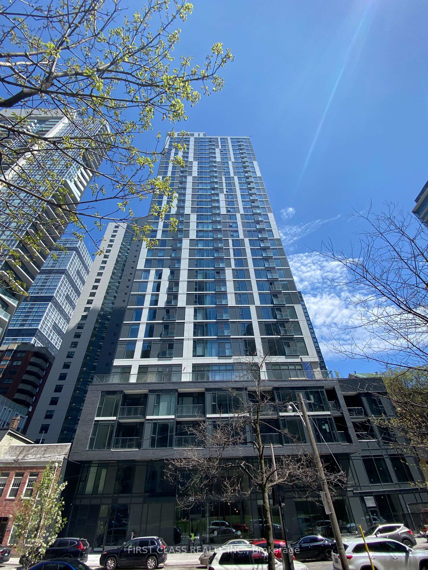 Front of Unit 2804, 65 Mutual Street
