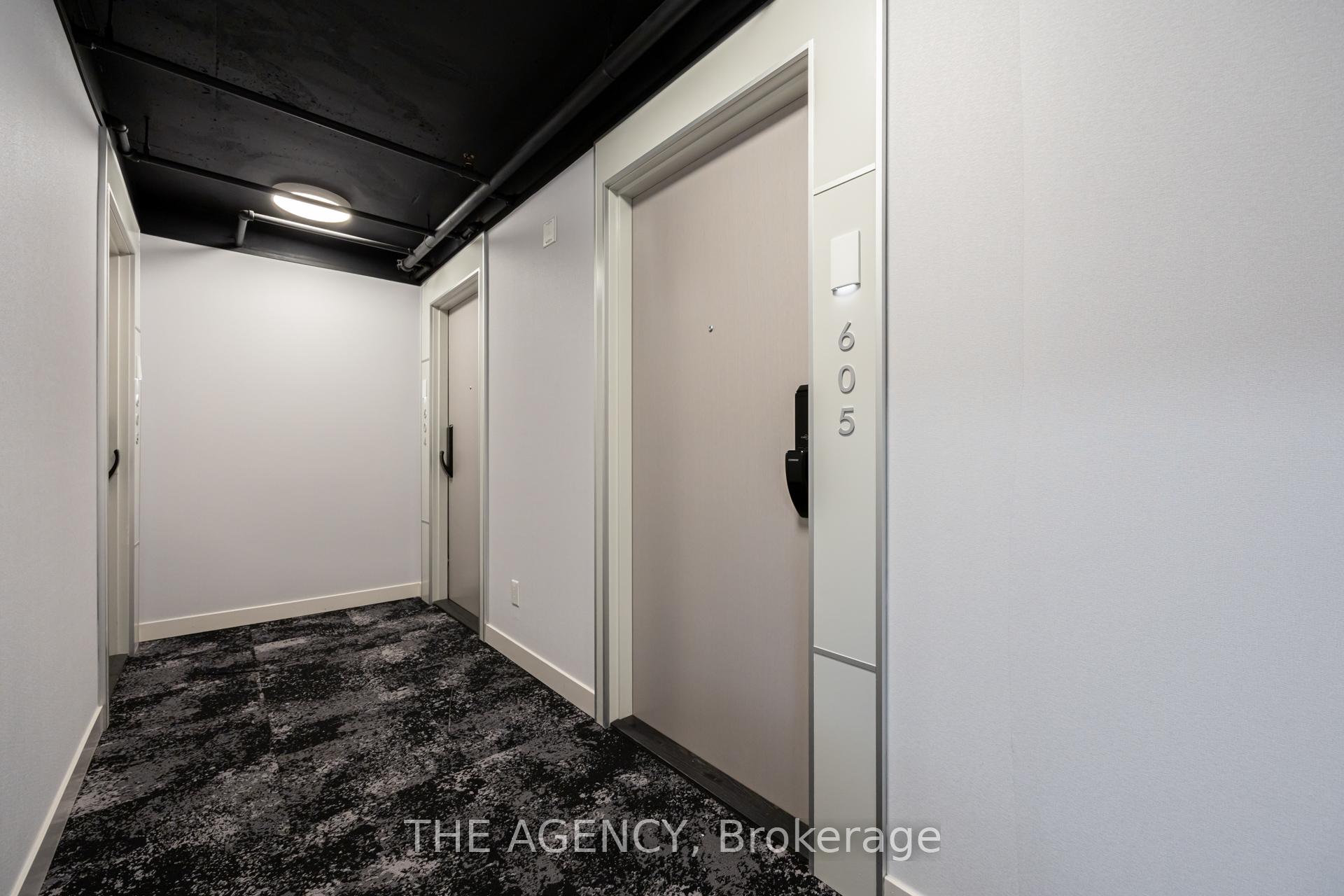 Photo 4 of Unit B605, 3200 Dakota Common, Burlington, Alton — HOMEH