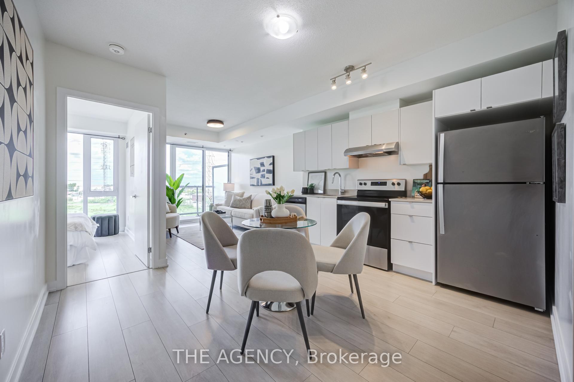 Photo 6 of Unit B605, 3200 Dakota Common, Burlington, Alton — HOMEH