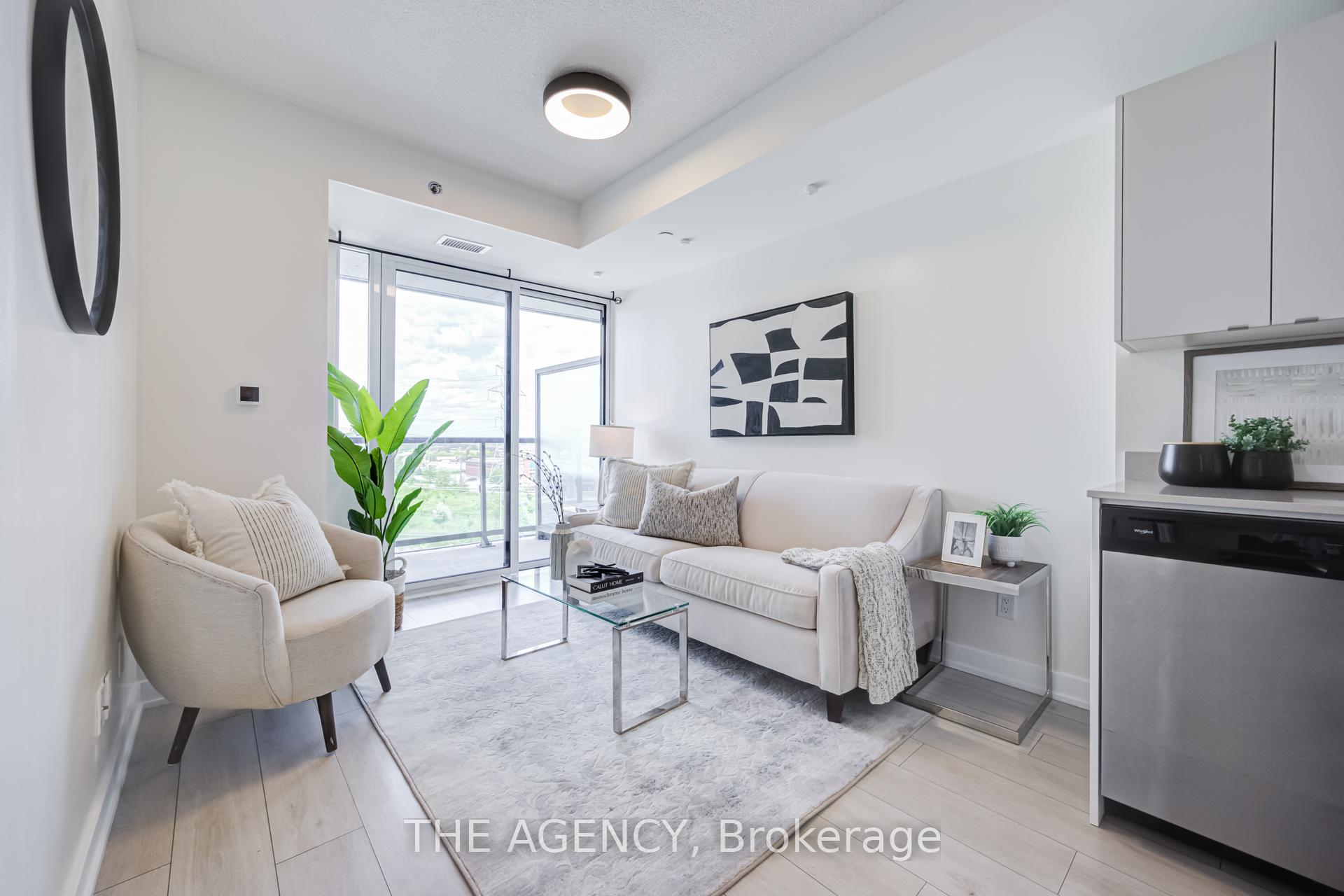 Photo 9 of Unit B605, 3200 Dakota Common, Burlington, Alton — HOMEH