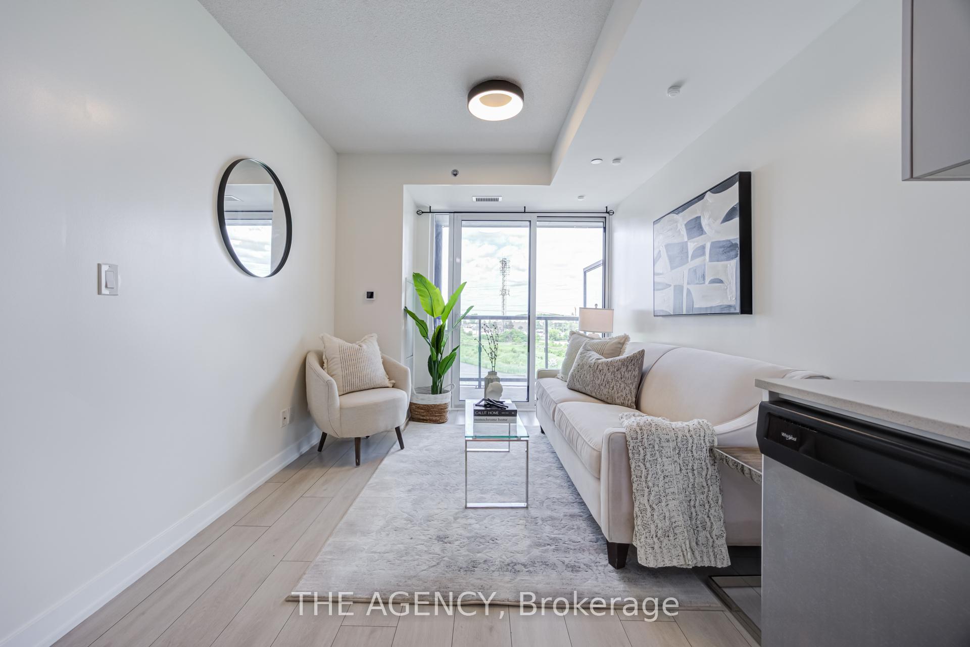 Photo 10 of Unit B605, 3200 Dakota Common, Burlington, Alton — HOMEH