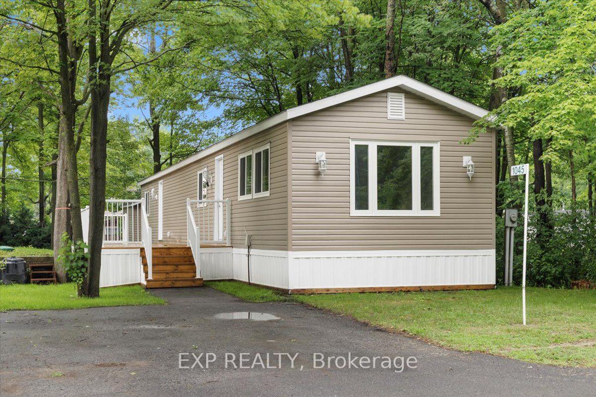 Photo of 1045 Vista Barrett Private