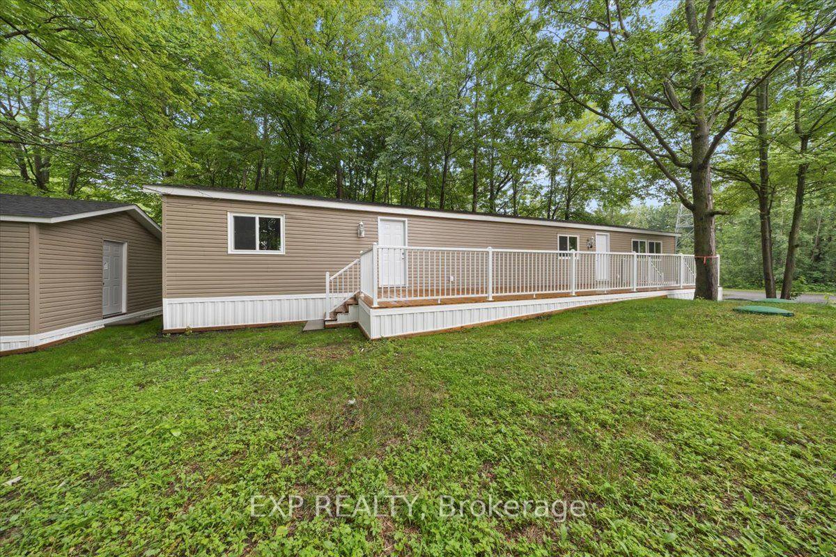 Photo 4 of 1045 Vista Barrett Private, Ottawa, Greely — HOMEH