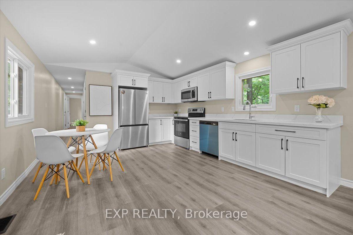 Photo 10 of 1045 Vista Barrett Private, Ottawa, Greely — HOMEH