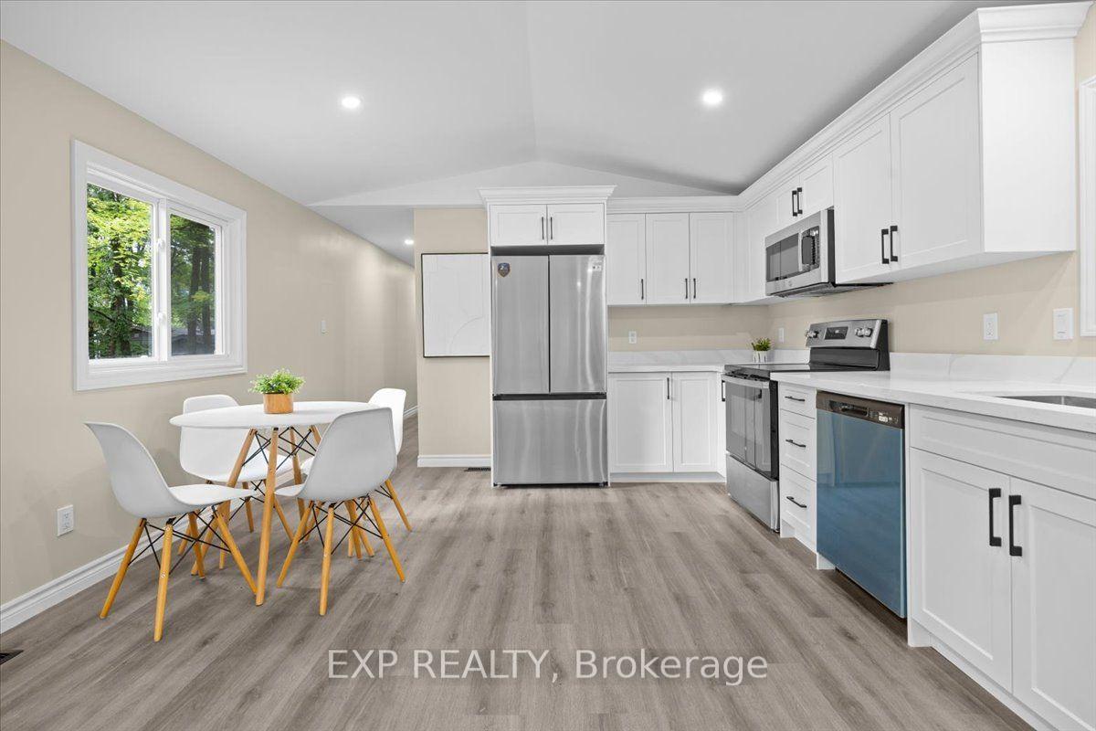 Photo 11 of 1045 Vista Barrett Private, Ottawa, Greely — HOMEH