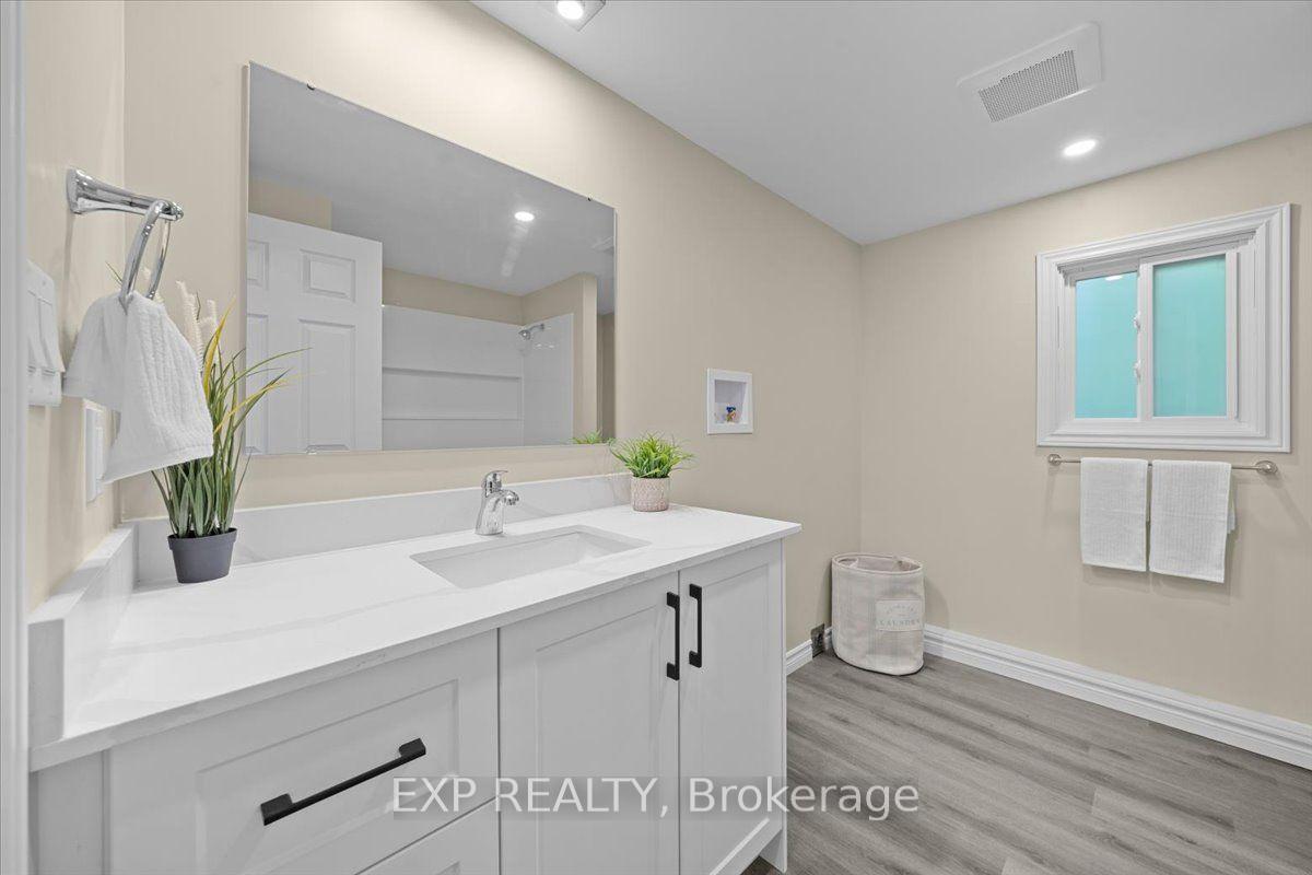 Photo 17 of 1045 Vista Barrett Private, Ottawa, Greely — HOMEH