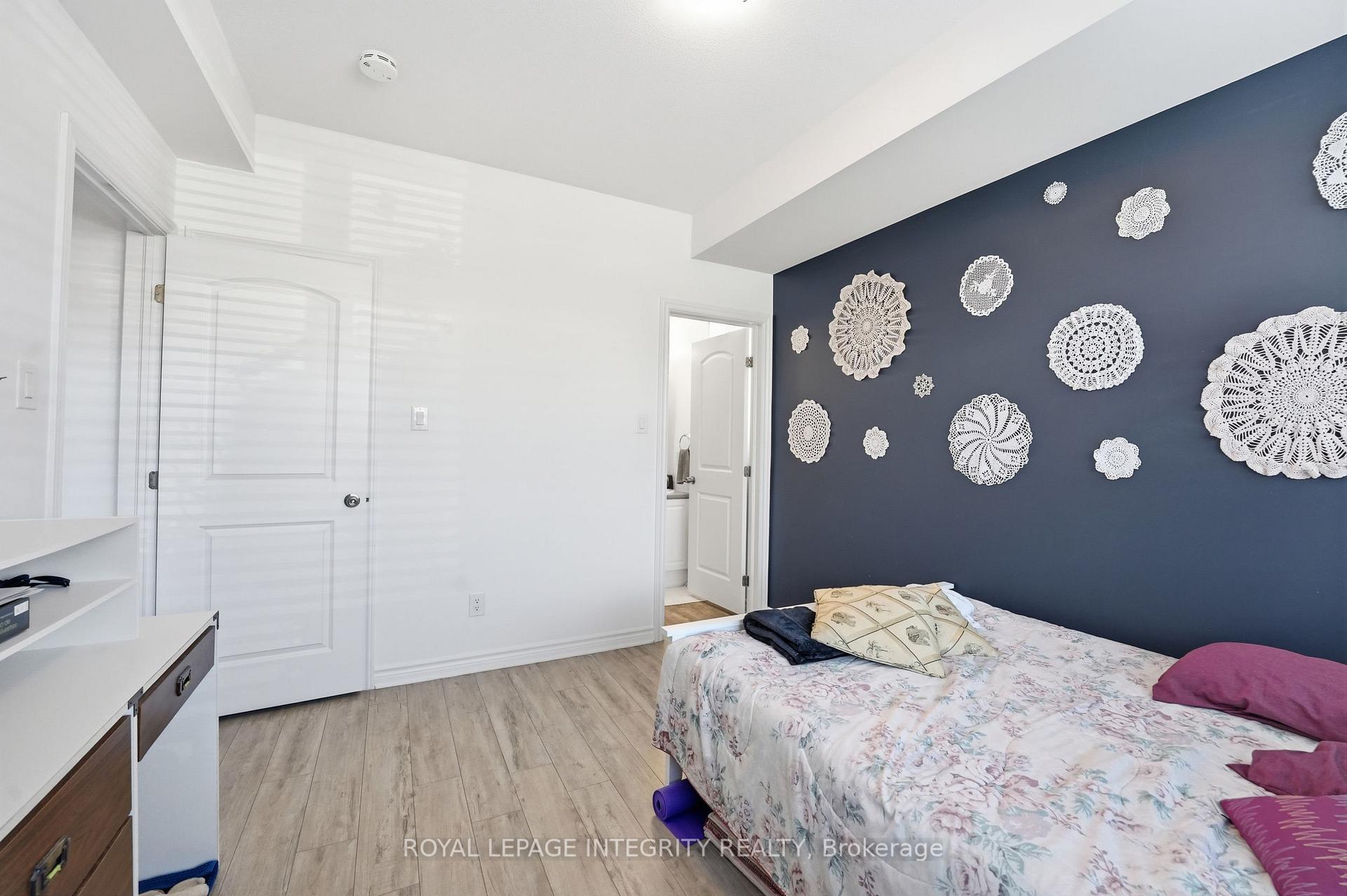 Photo 19 of Unit F, 30 Jaguar Pvt, Ottawa, Kanata - Emerald Meadows/Trailwest — HOMEH