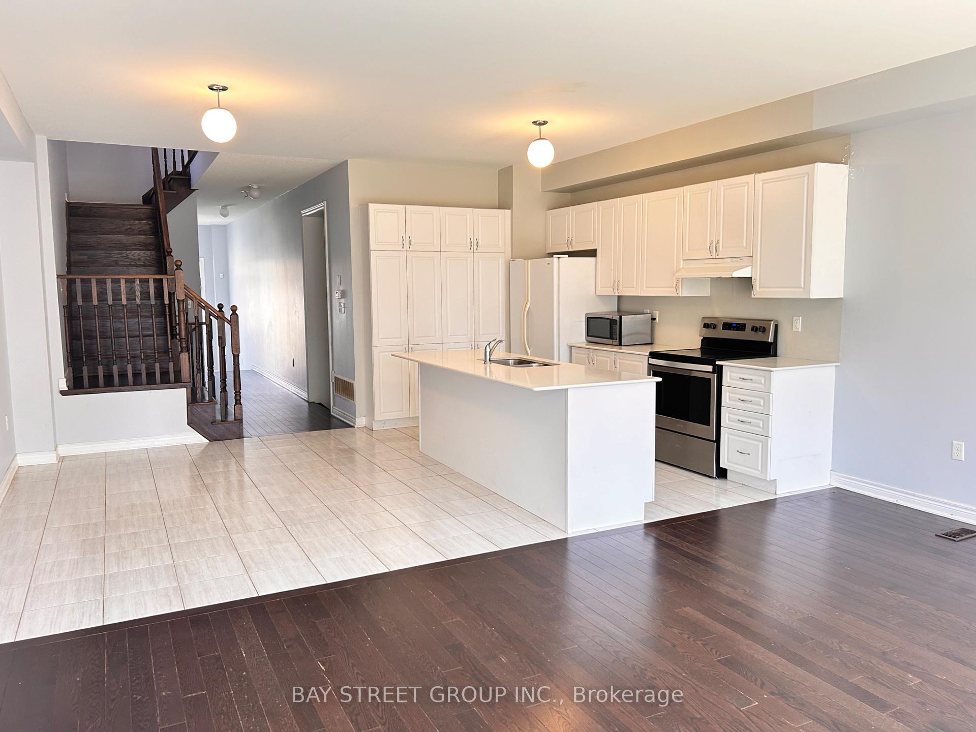 Photo 7 of 94 Titan Trail, Markham, Cedarwood — HOMEH