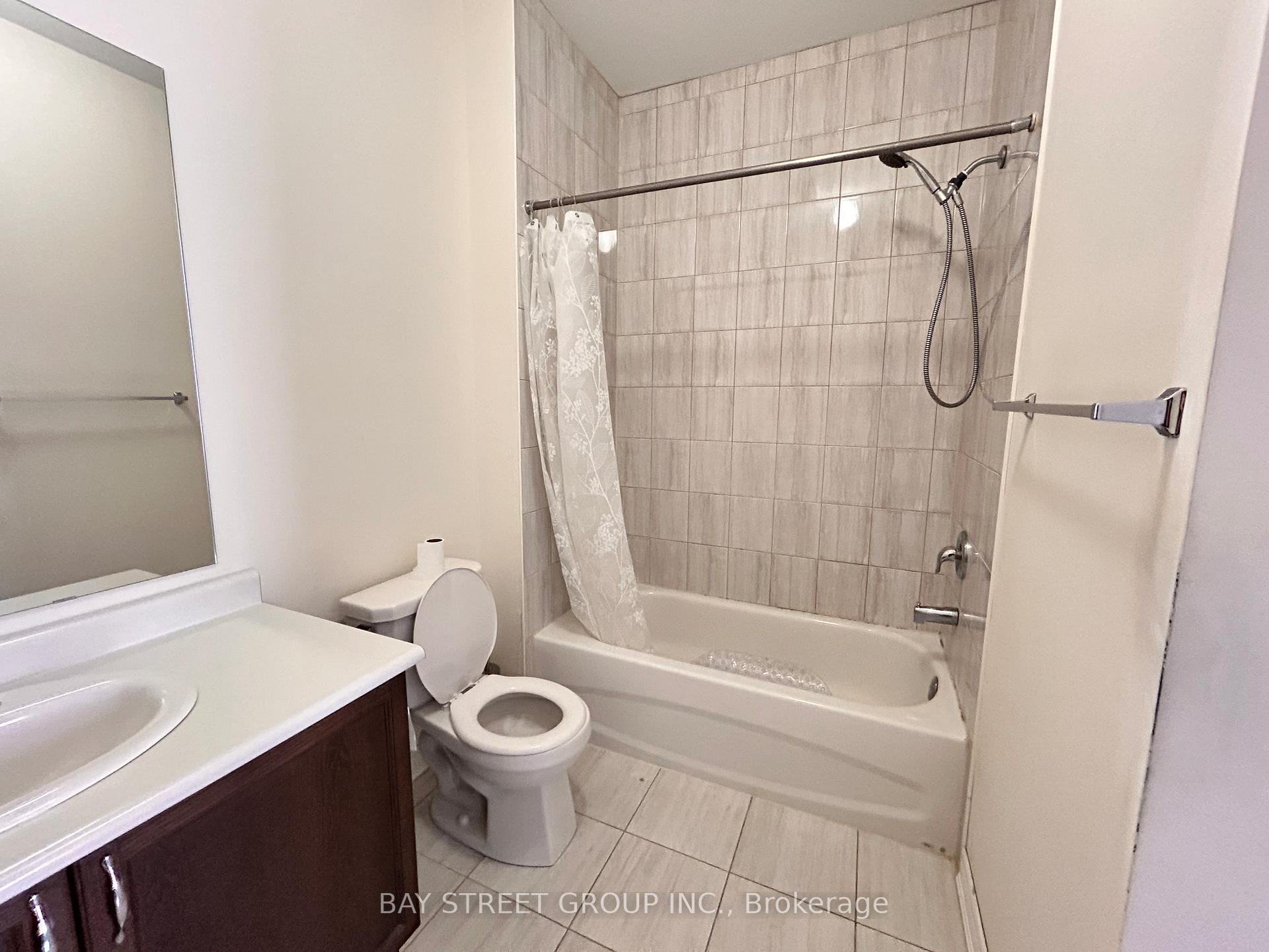 Photo 11 of 94 Titan Trail, Markham, Cedarwood — HOMEH