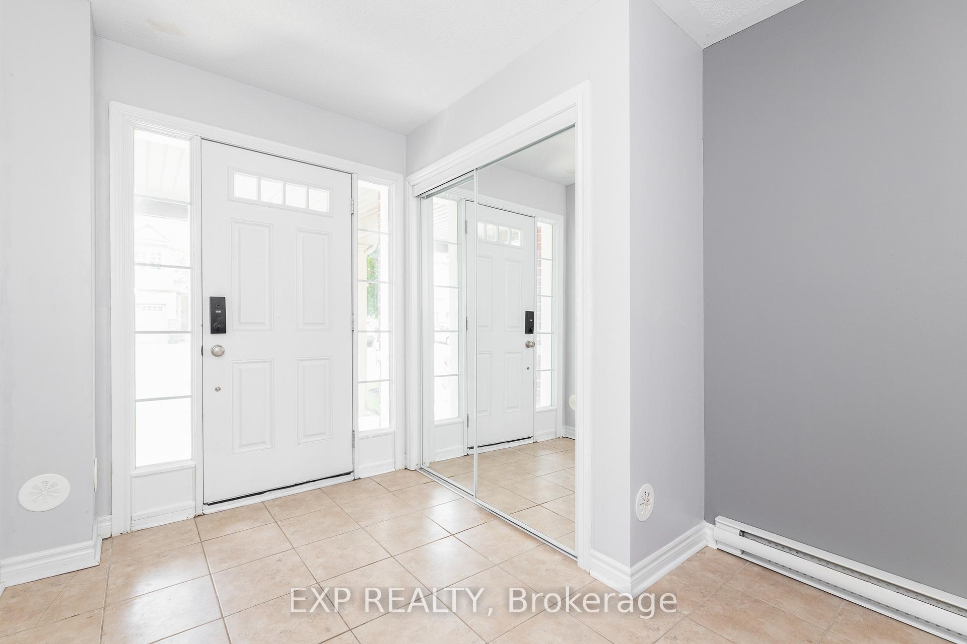Photo 4 of 960 Messor Crescent, Ottawa, Stittsville (North) — HOMEH