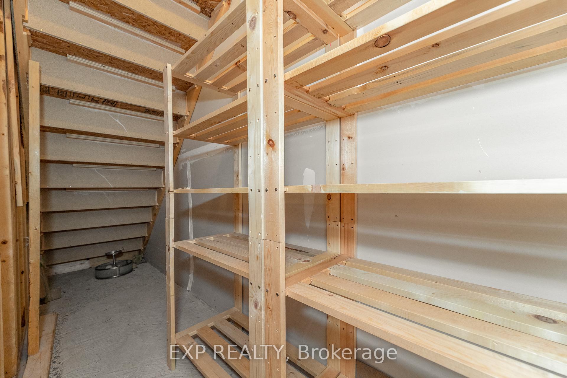 Photo 8 of 960 Messor Crescent, Ottawa, Stittsville (North) — HOMEH
