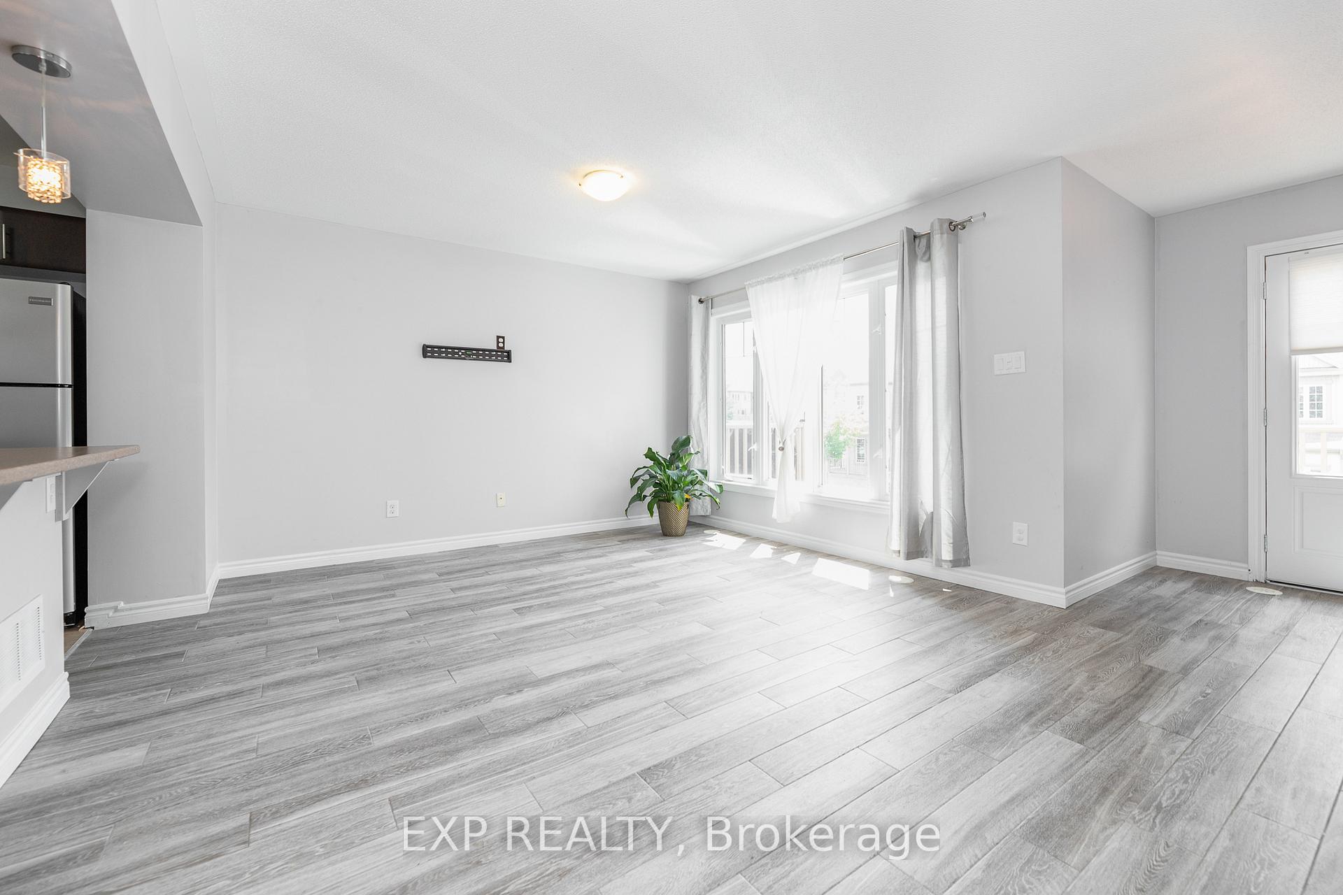 Photo 16 of 960 Messor Crescent, Ottawa, Stittsville (North) — HOMEH