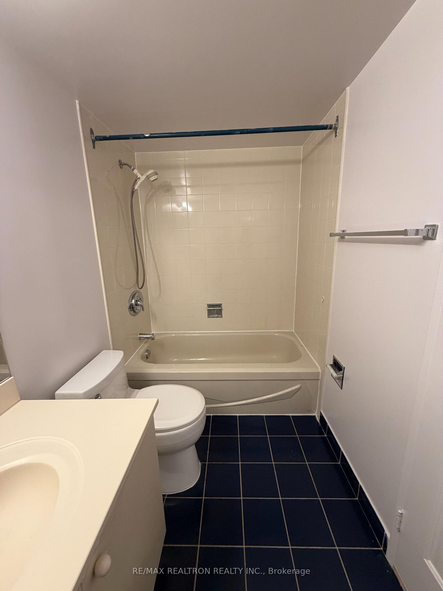 Photo 14 of Unit 1609, 175 Bamburgh Circle, Scarborough, Steeles — HOMEH