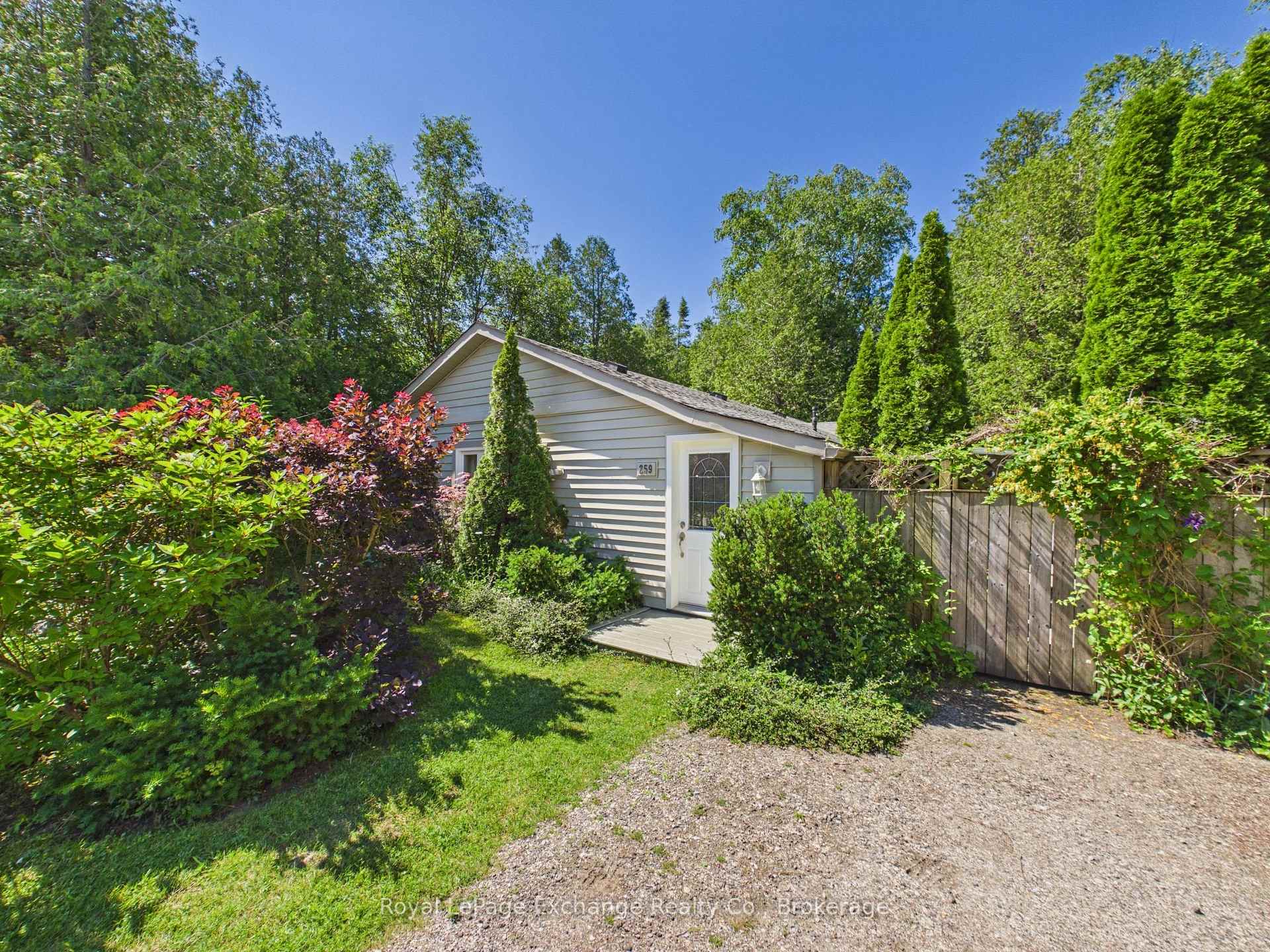 Photo 1 of 259 St. Arnaud Street, Huron-Kinloss — HOMEH