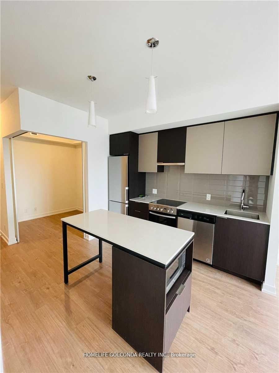 Photo 5 of Unit 2305, 203 college Street, Toronto, Kensington-Chinatown — HOMEH