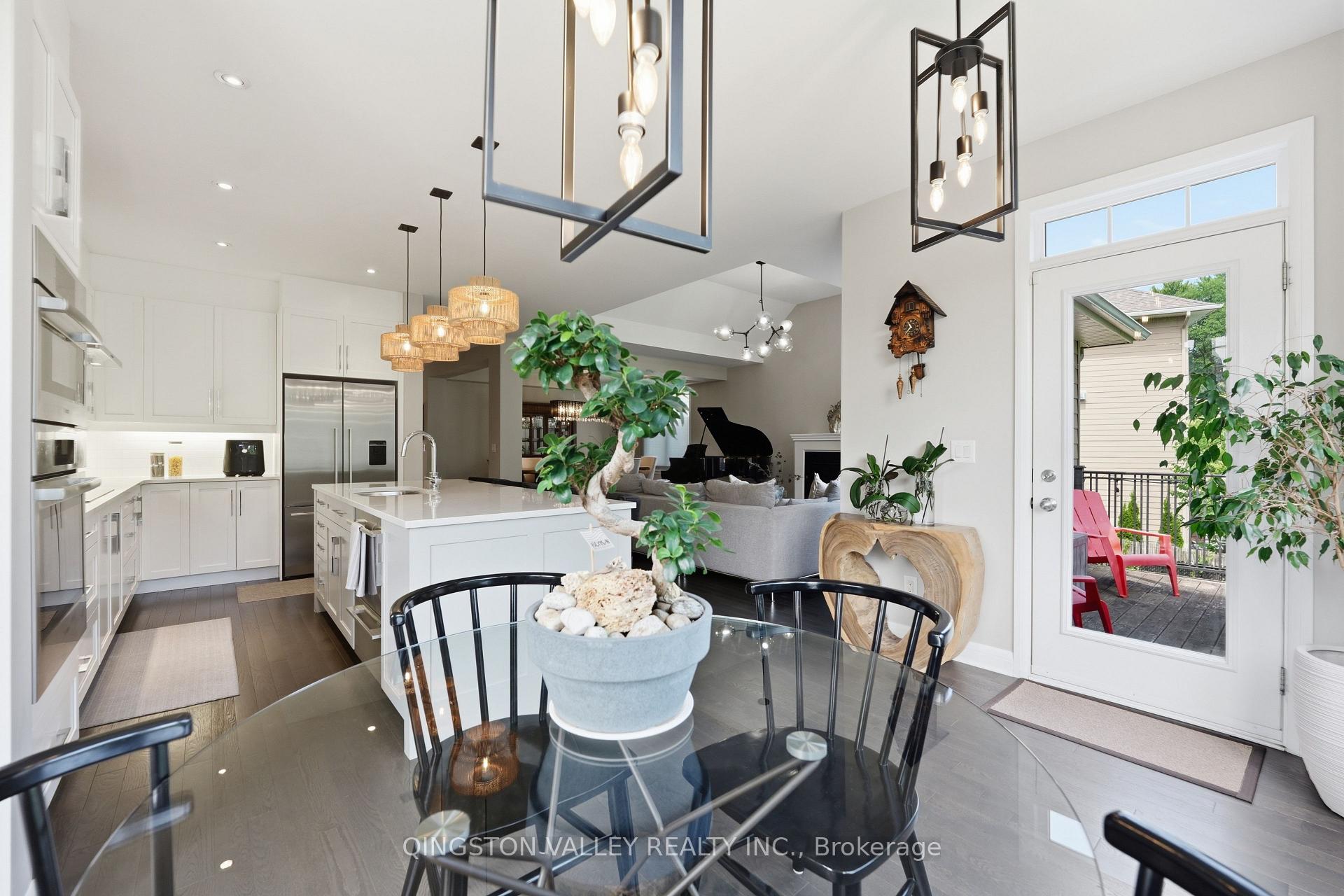 Photo 16 of 198 Escarpment Crescent, Ottawa, Kanata - Kanata Lakes/Heritage Hills — HOMEH