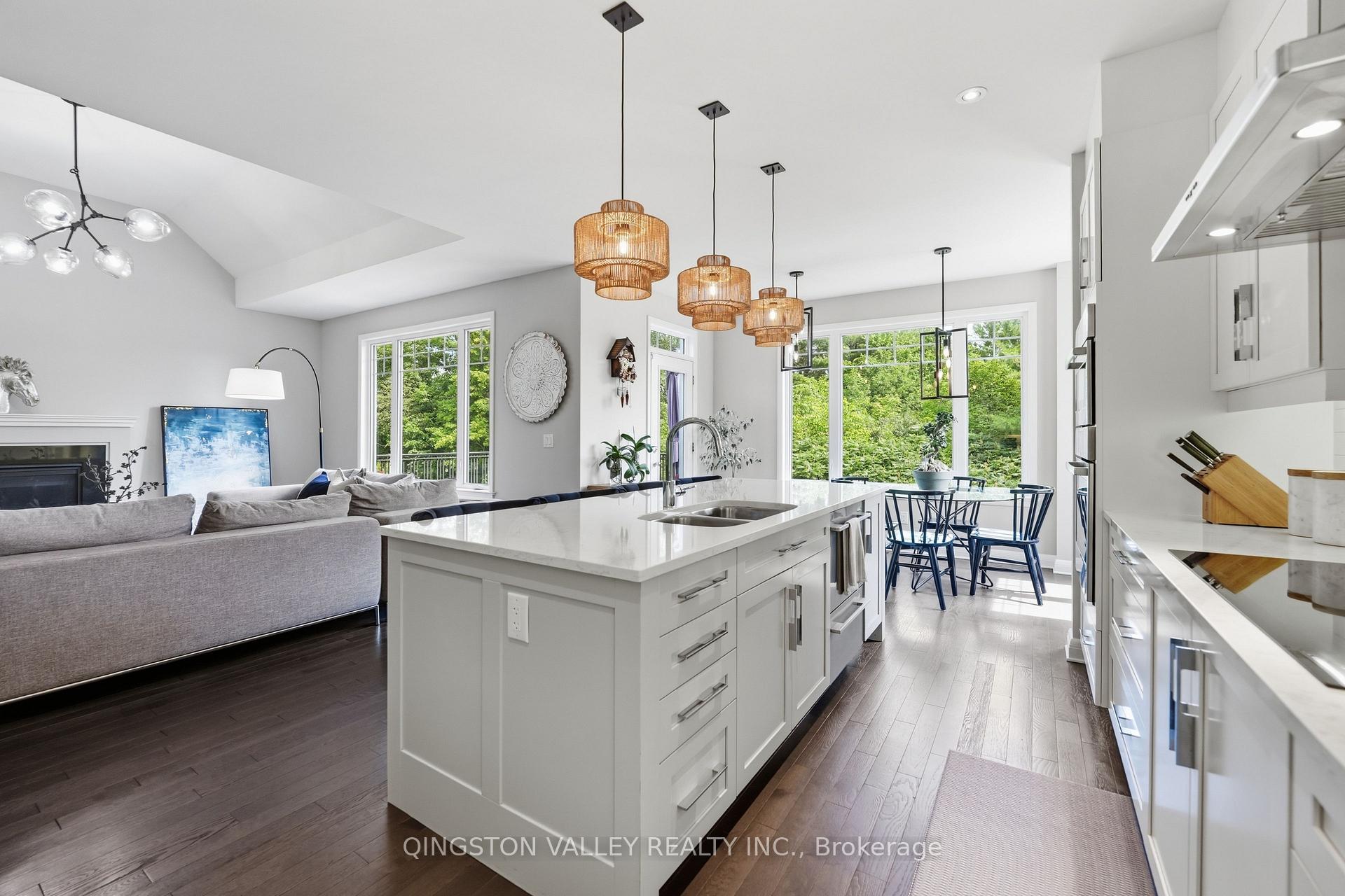 Photo 19 of 198 Escarpment Crescent, Ottawa, Kanata - Kanata Lakes/Heritage Hills — HOMEH