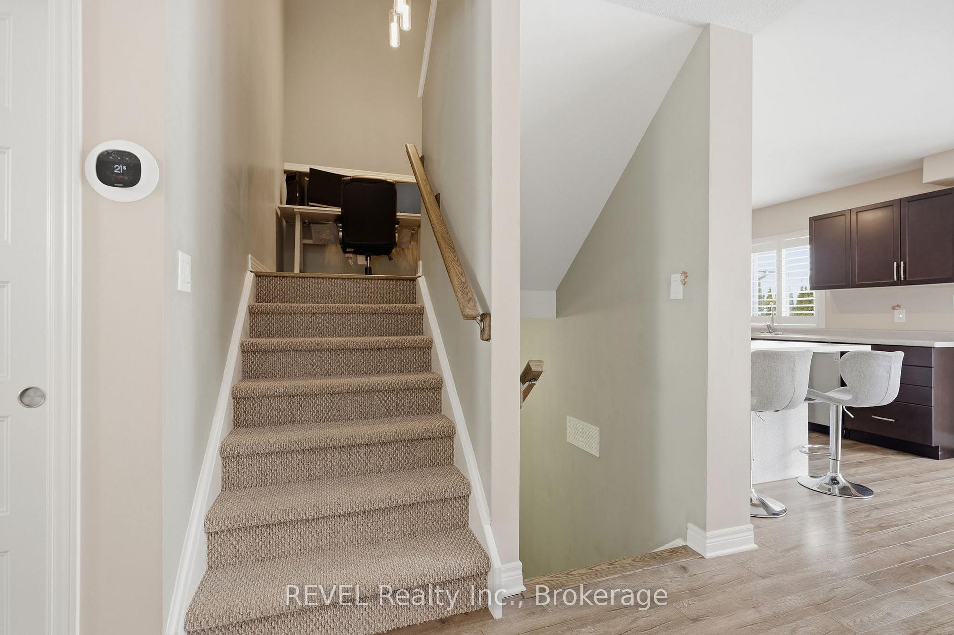 Photo 19 of 8553 Jennifer Crescent, Niagara Falls, Forestview — HOMEH