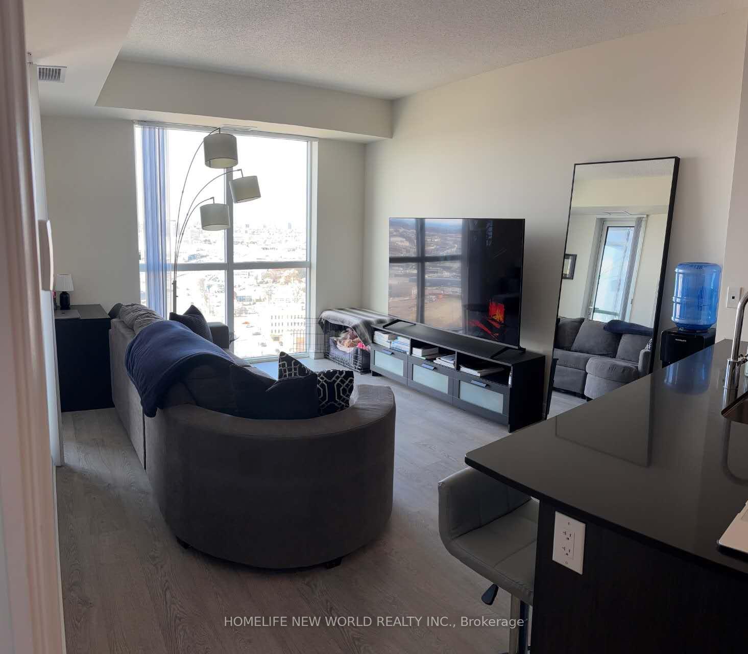 Front of Unit 1806, 50 Thomas Riley Road N