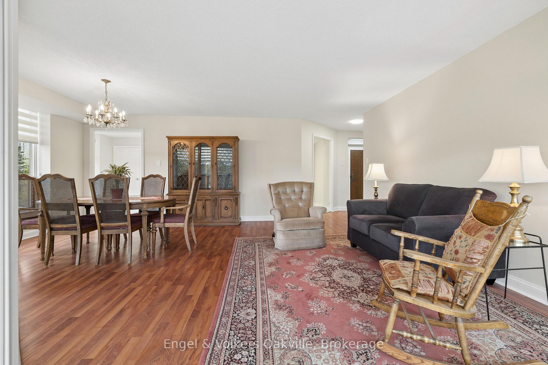 Photo 17 of Unit 201, 22 Hanover Road, Brampton, Queen Street Corridor — HOMEH