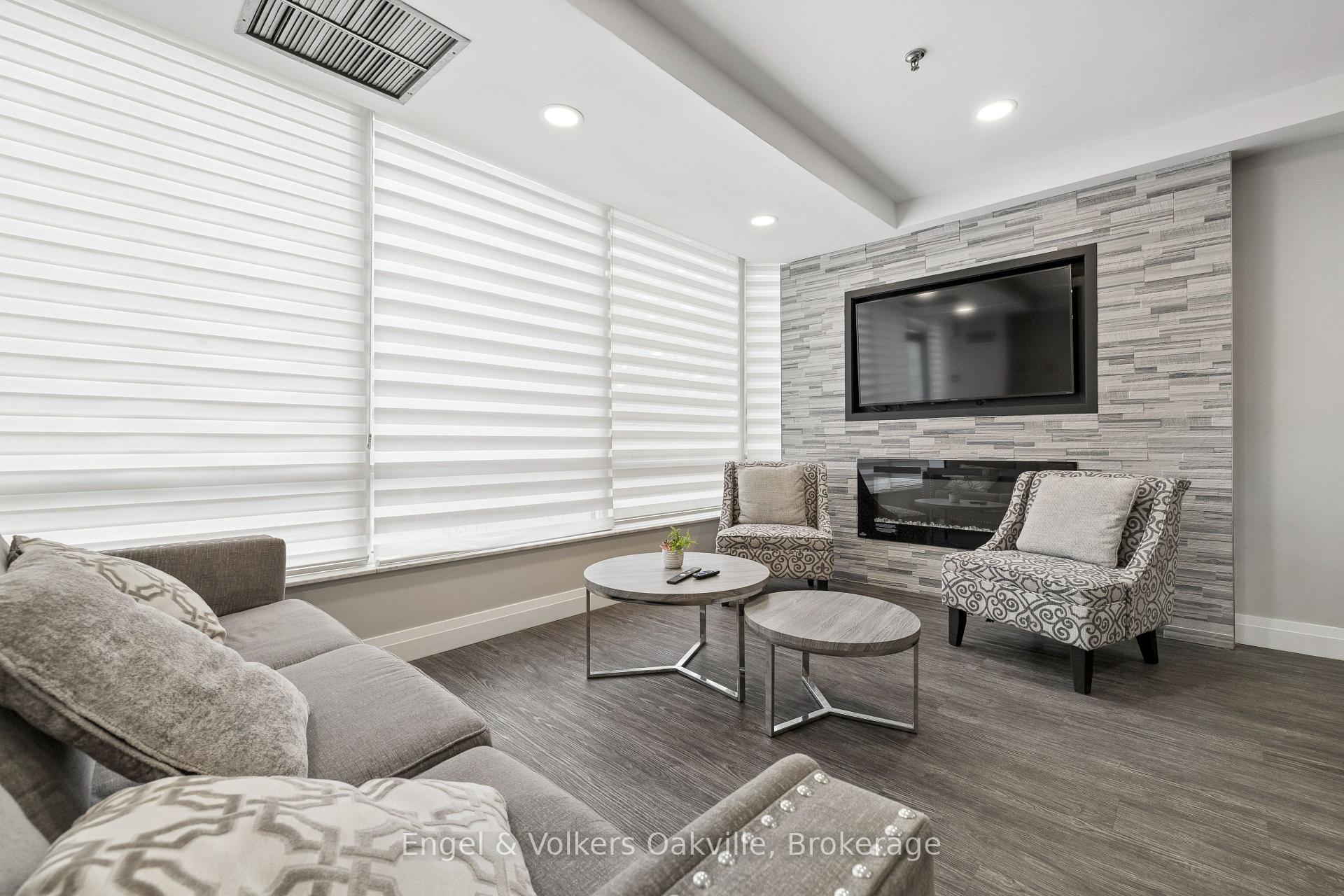 Photo 29 of Unit 201, 22 Hanover Road, Brampton, Queen Street Corridor — HOMEH