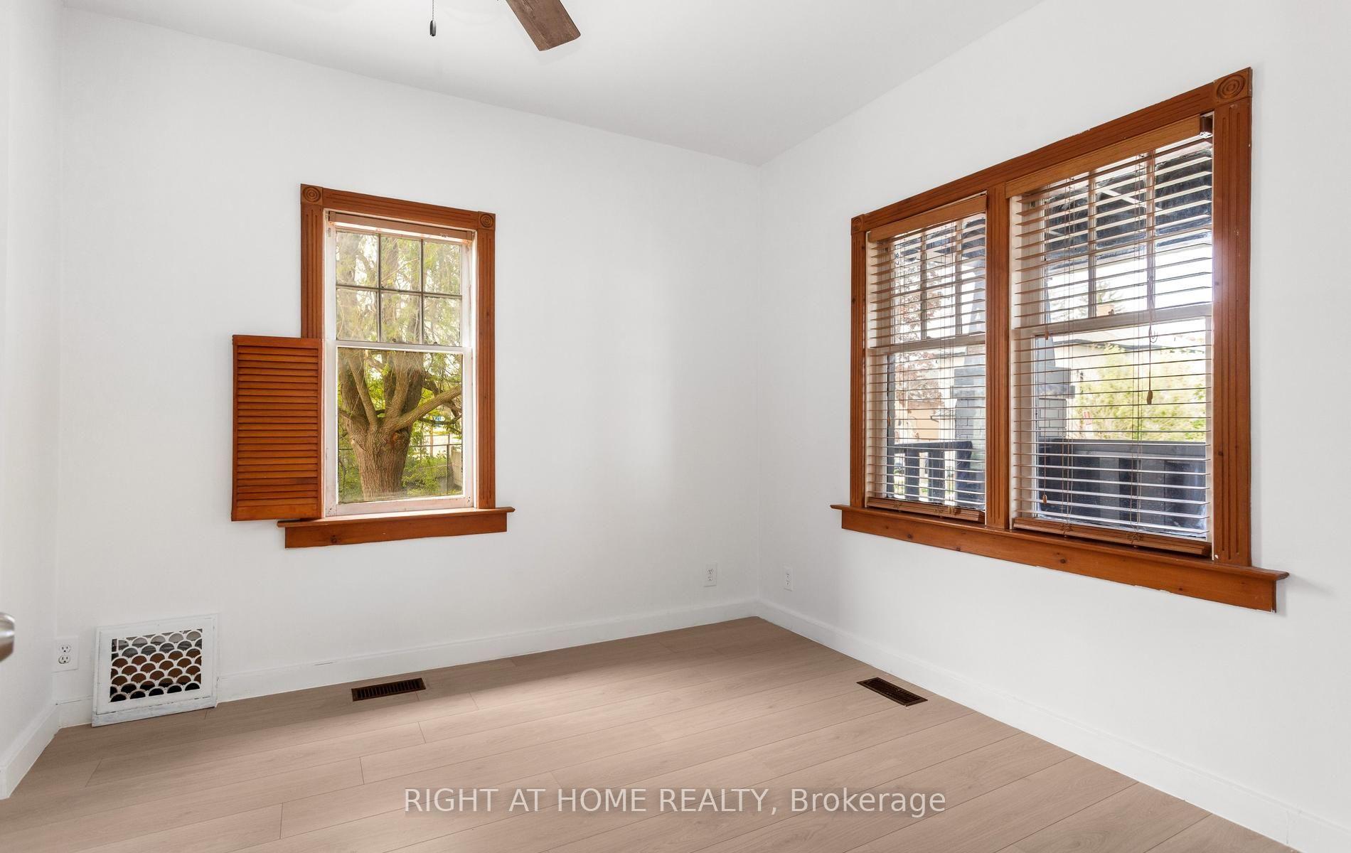 Photo 7 of 193 Madison Avenue S, Kitchener, Cedar Hill — HOMEH