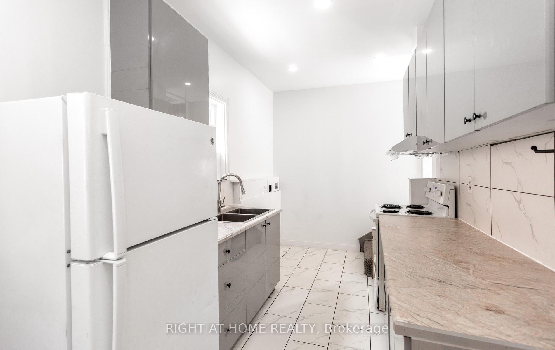 Photo 14 of 193 Madison Avenue S, Kitchener, Cedar Hill — HOMEH