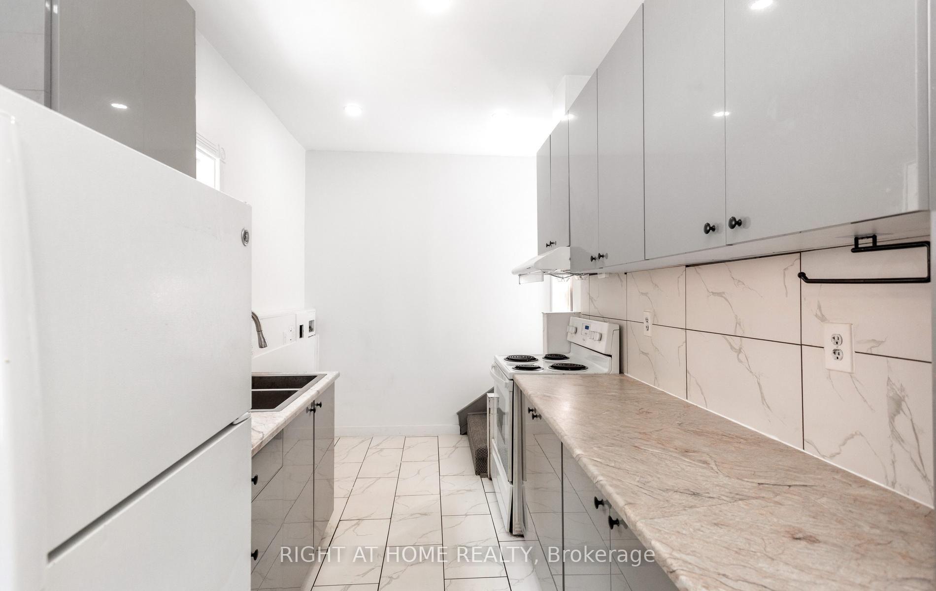 Photo 15 of 193 Madison Avenue S, Kitchener, Cedar Hill — HOMEH