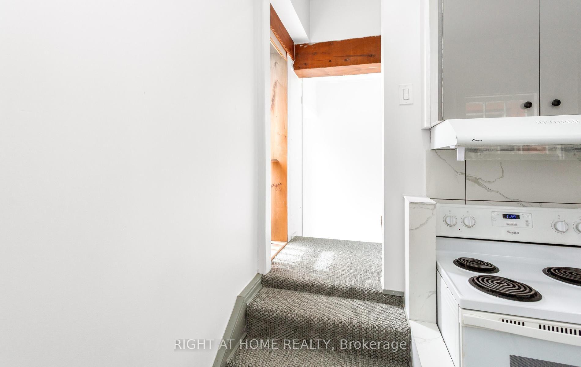 Photo 18 of 193 Madison Avenue S, Kitchener, Cedar Hill — HOMEH