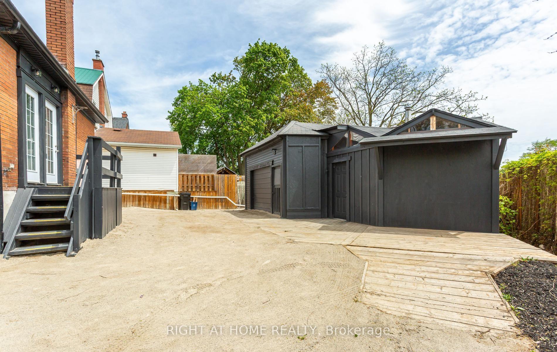 Photo 40 of 193 Madison Avenue S, Kitchener, Cedar Hill — HOMEH