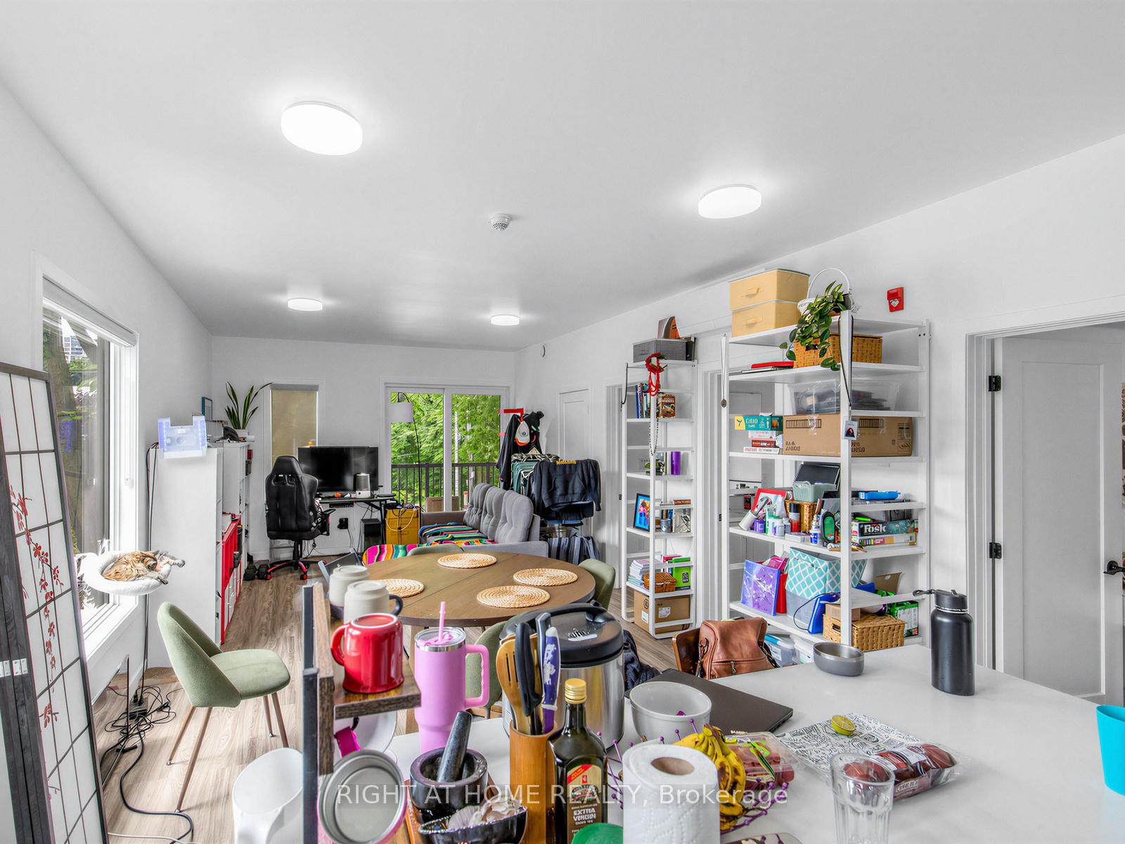 Photo 7 of Unit 7, 148 Glenlake Avenue, Toronto, High Park North — HOMEH