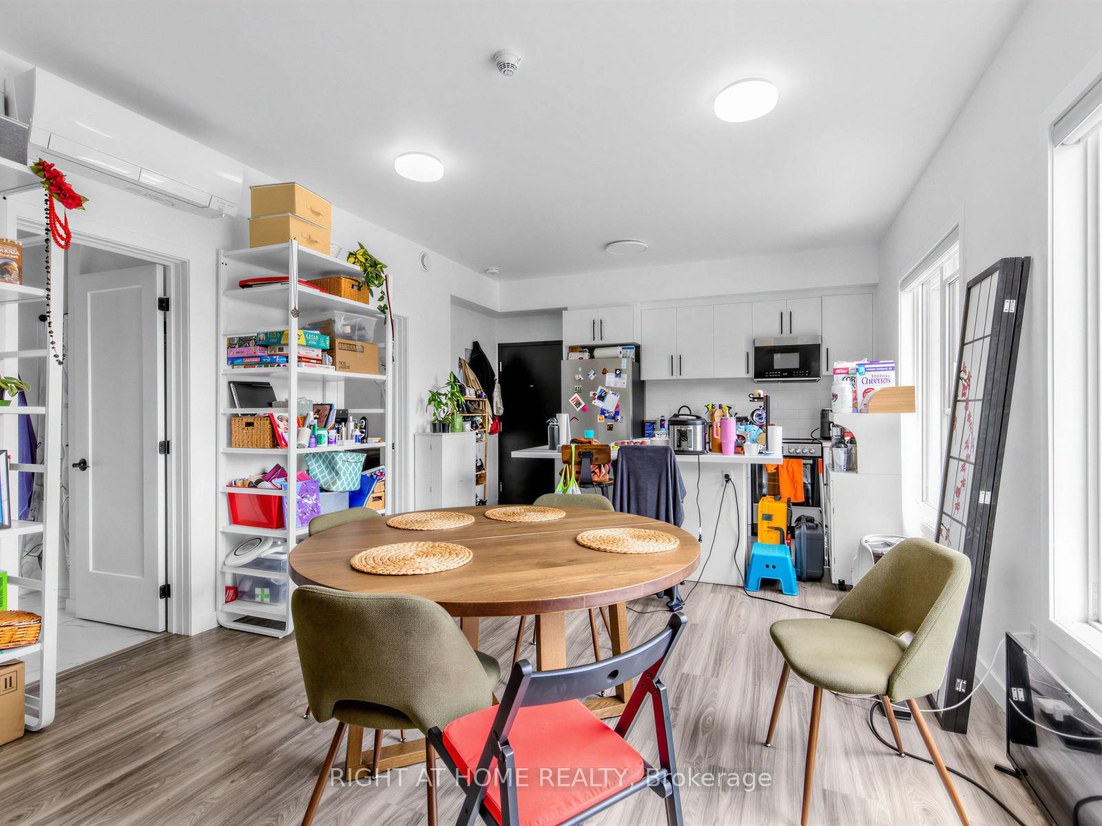Photo 10 of Unit 7, 148 Glenlake Avenue, Toronto, High Park North — HOMEH