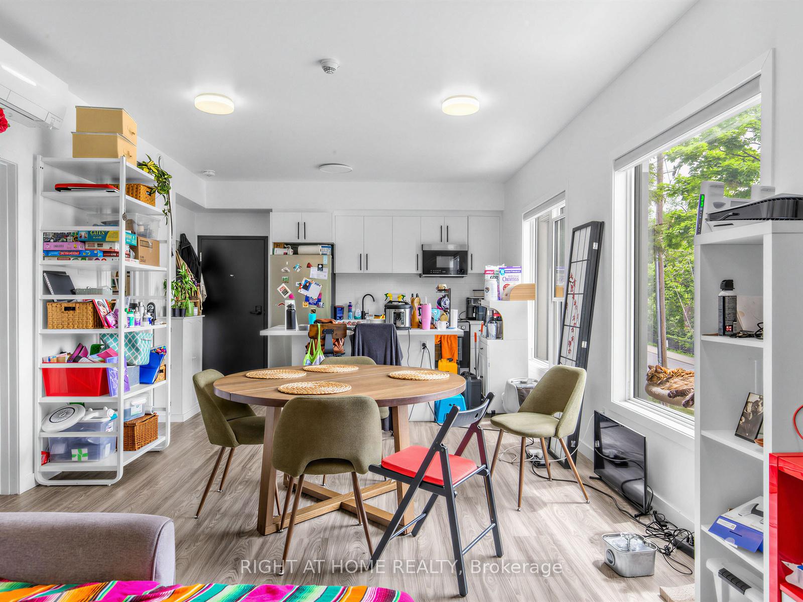 Photo 14 of Unit 7, 148 Glenlake Avenue, Toronto, High Park North — HOMEH