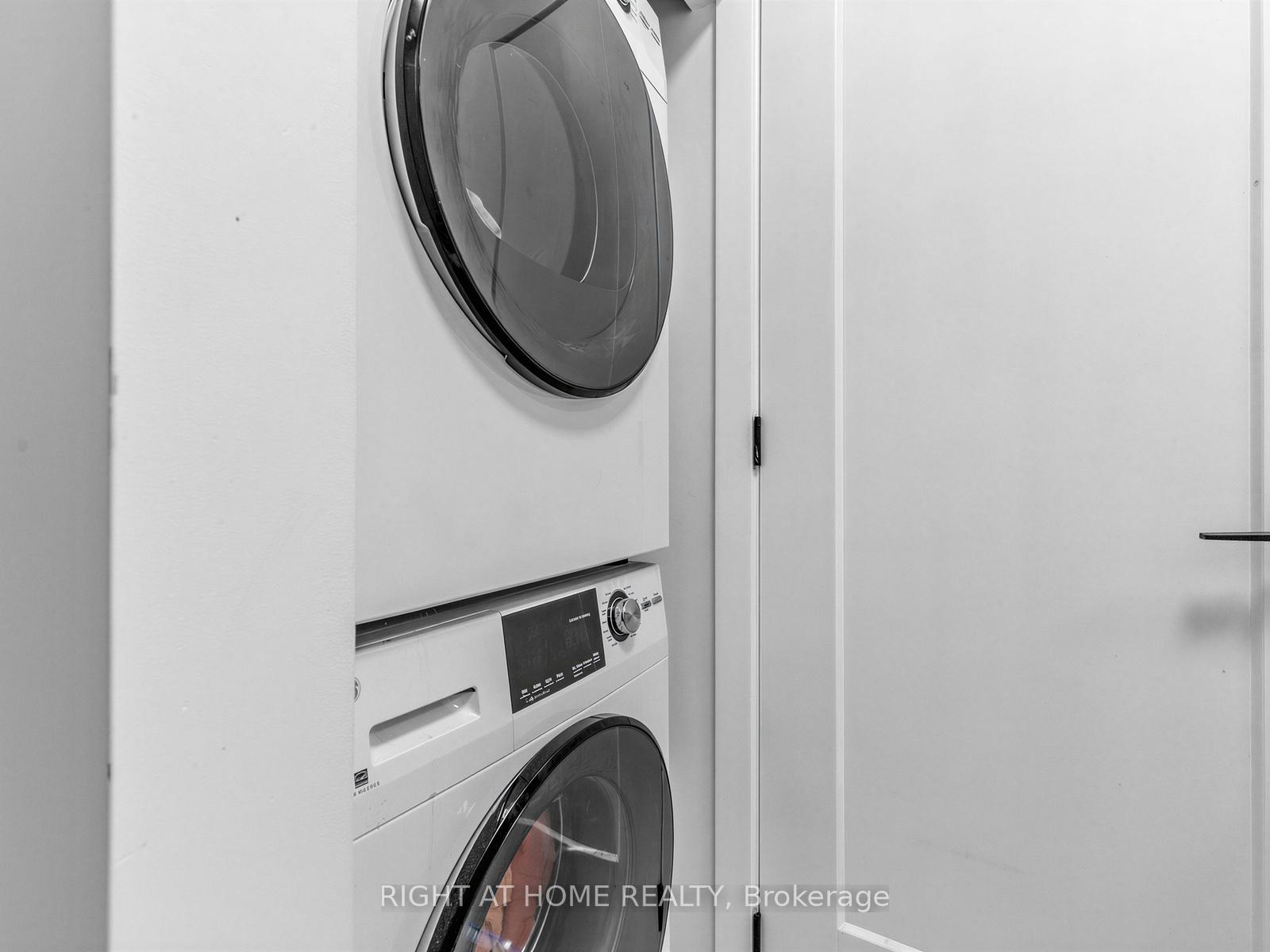 Photo 18 of Unit 7, 148 Glenlake Avenue, Toronto, High Park North — HOMEH