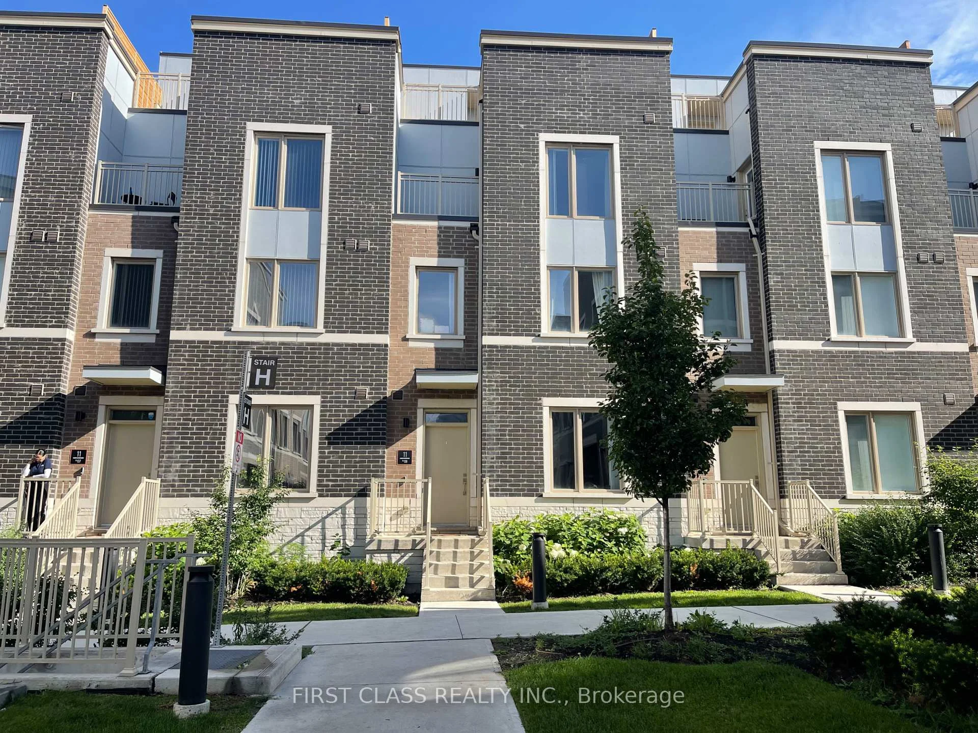 Front of Unit 138, 11 Almond Blossom Mews
