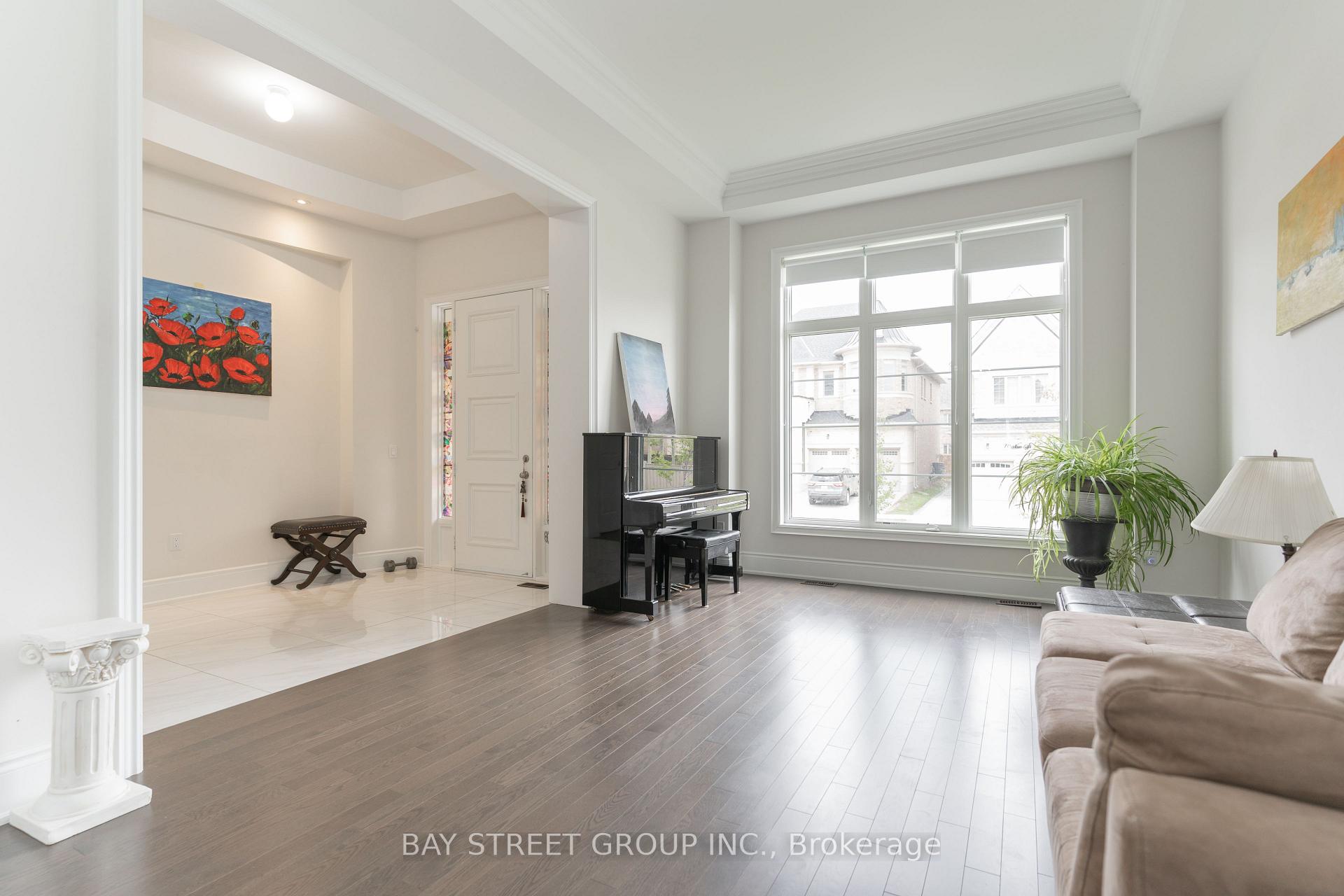 Photo 4 of 67 Nave Street, Vaughan, Kleinburg — HOMEH