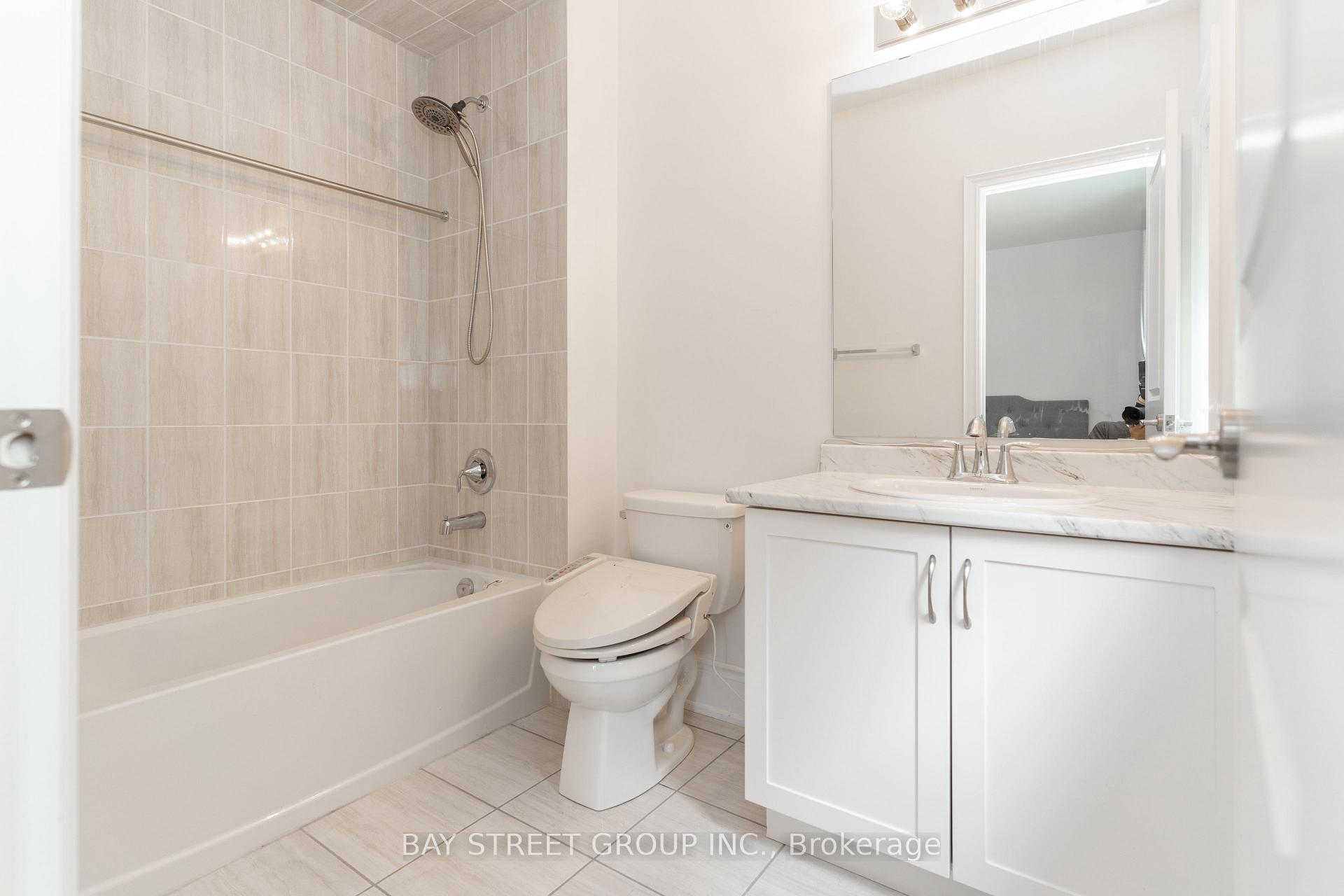 Photo 31 of 67 Nave Street, Vaughan, Kleinburg — HOMEH