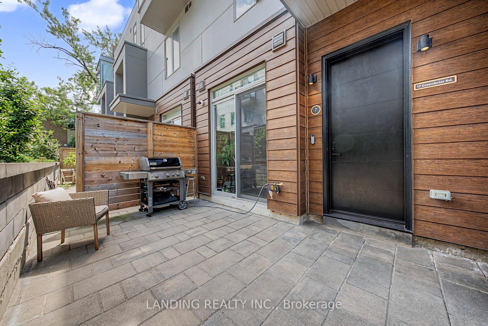 Photo 11 of Unit 7, 17 Greenbriar Road, North York, Bayview Village — HOMEH
