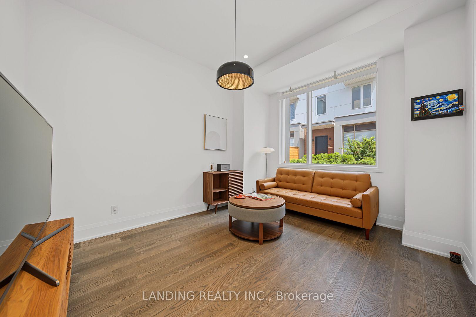 Photo 22 of Unit 7, 17 Greenbriar Road, North York, Bayview Village — HOMEH