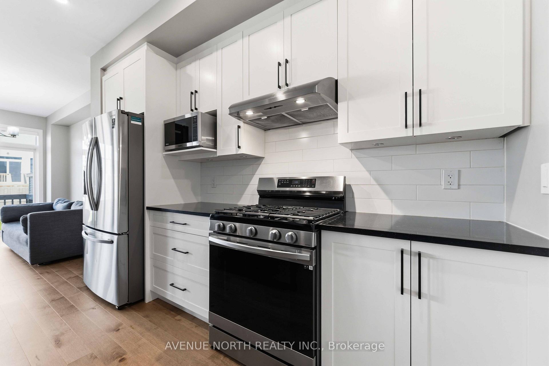Photo 9 of 881 Antonio Farley Street, Ottawa, Camelot — HOMEH