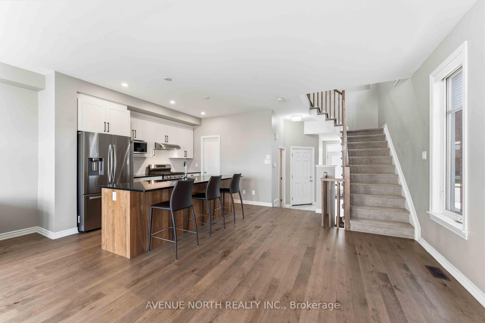 Photo 11 of 881 Antonio Farley Street, Ottawa, Camelot — HOMEH