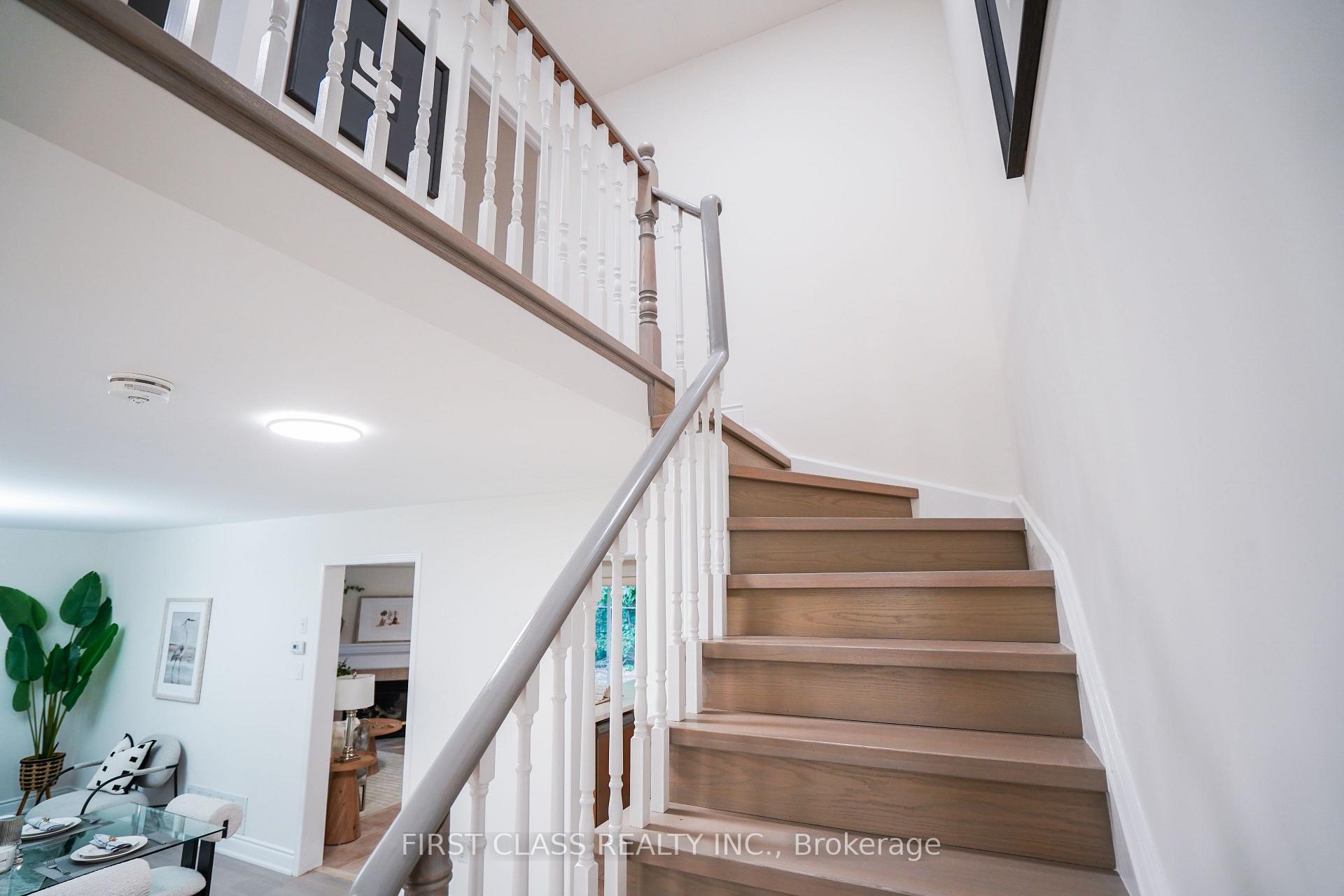 Photo 8 of 153 Shepton Way, Scarborough, Steeles — HOMEH